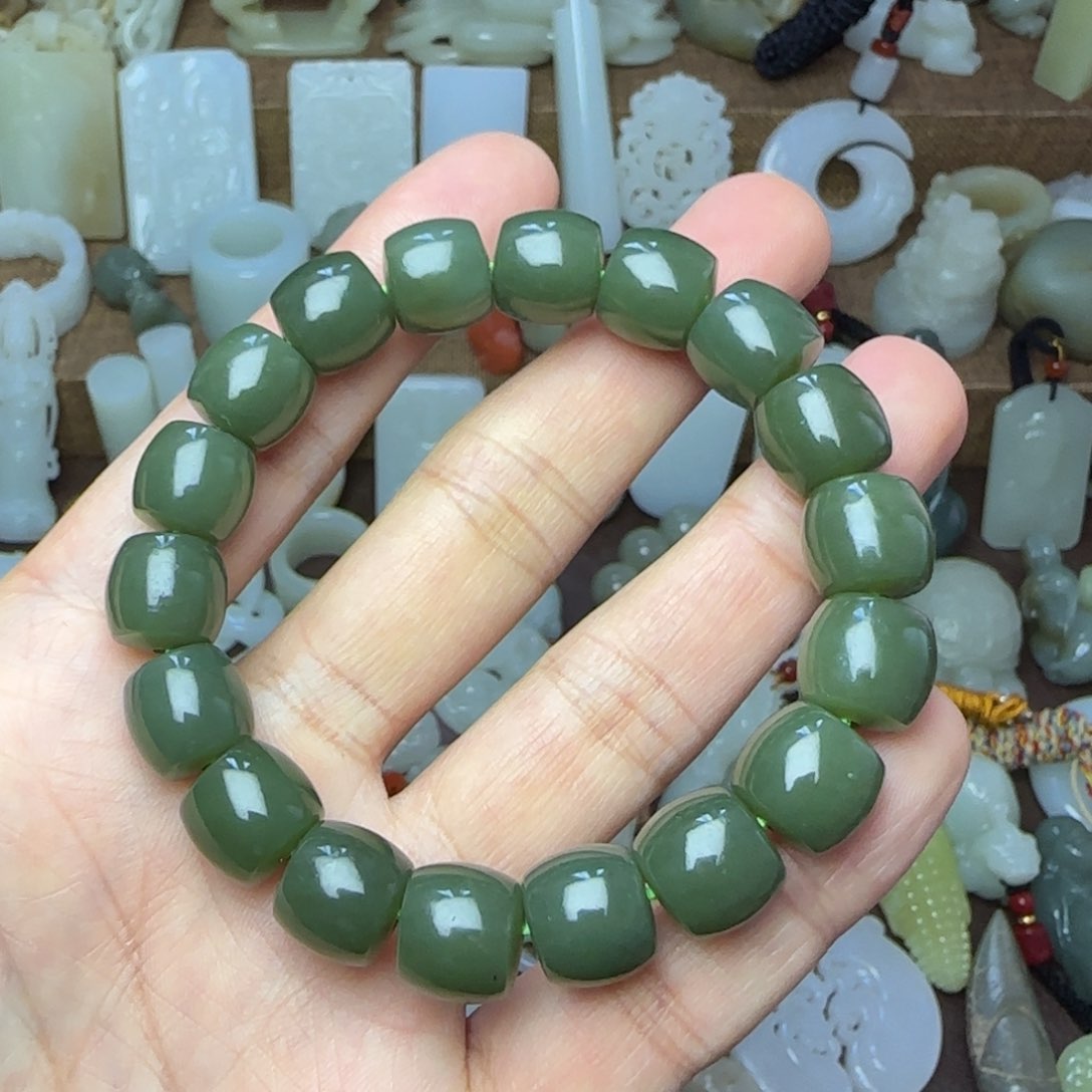 和田玉挂件未镶嵌卡12