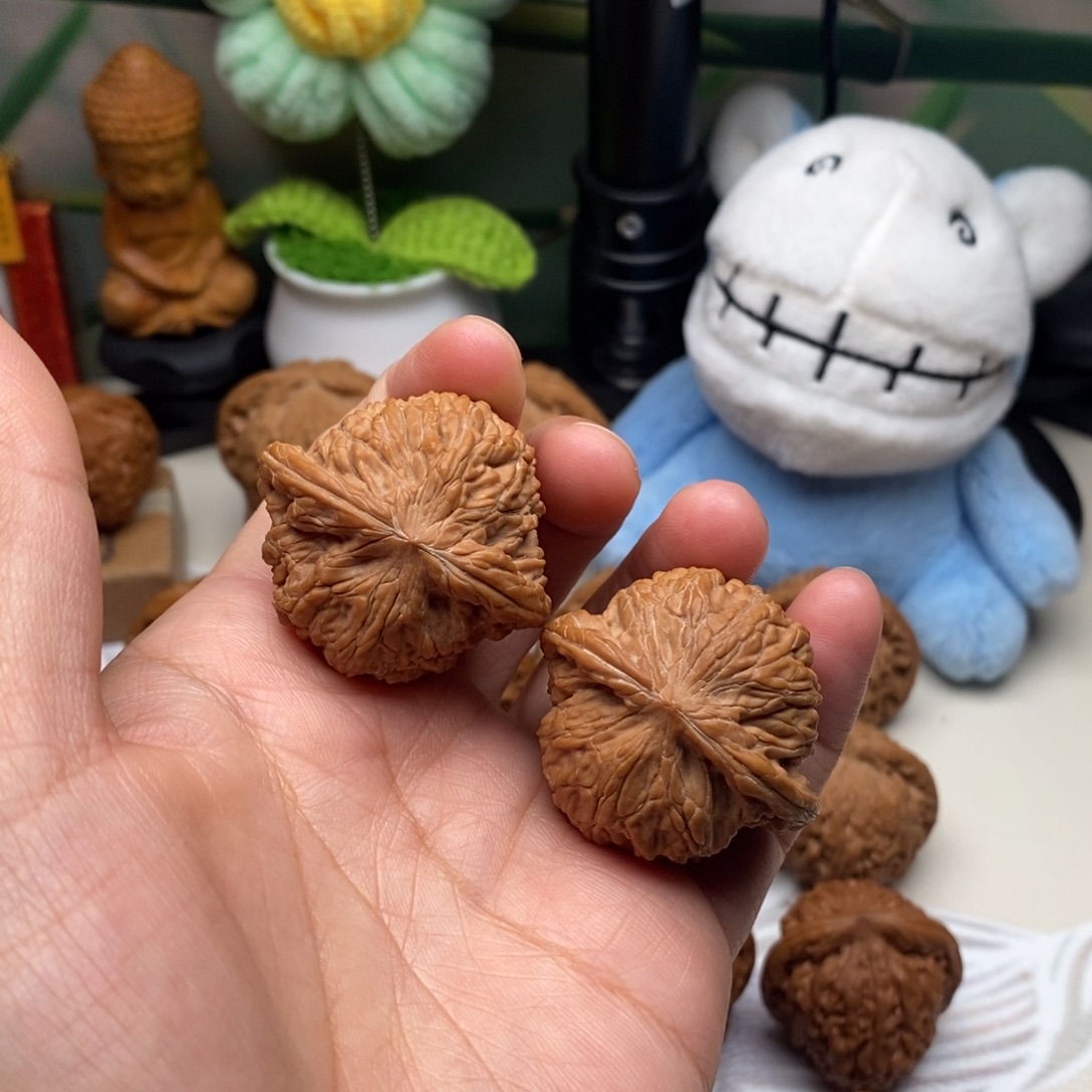 文玩核桃吊坠磨盘38