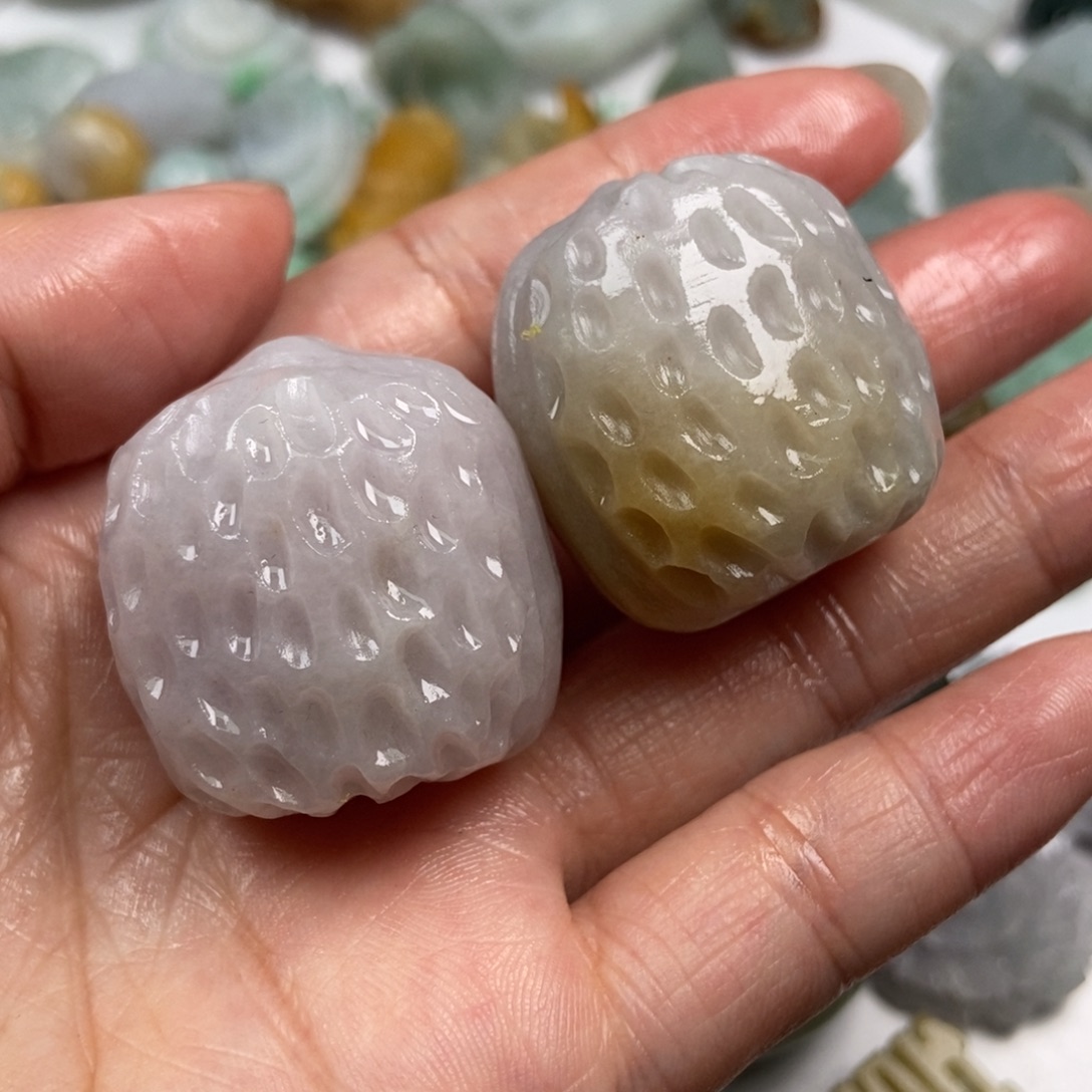 定制翡翠未镶嵌翡翠