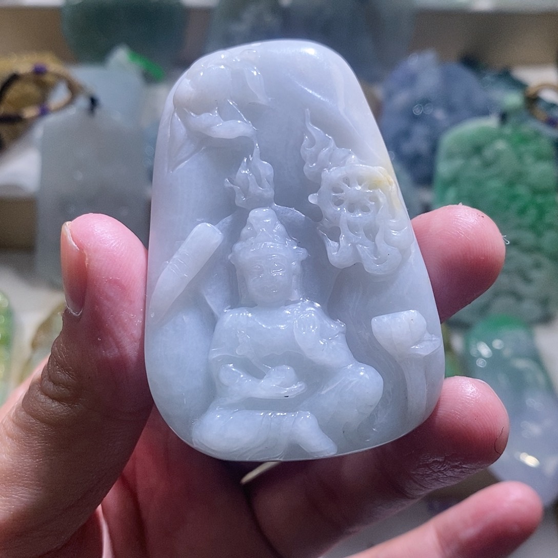 【闪购商品】翡翠颈饰未镶嵌观音