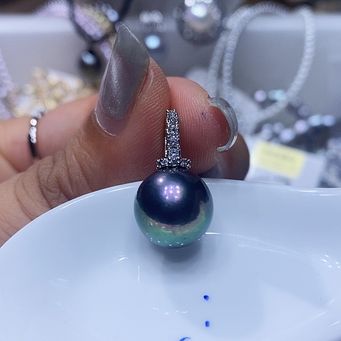 未镶嵌淡水珍珠吊坠