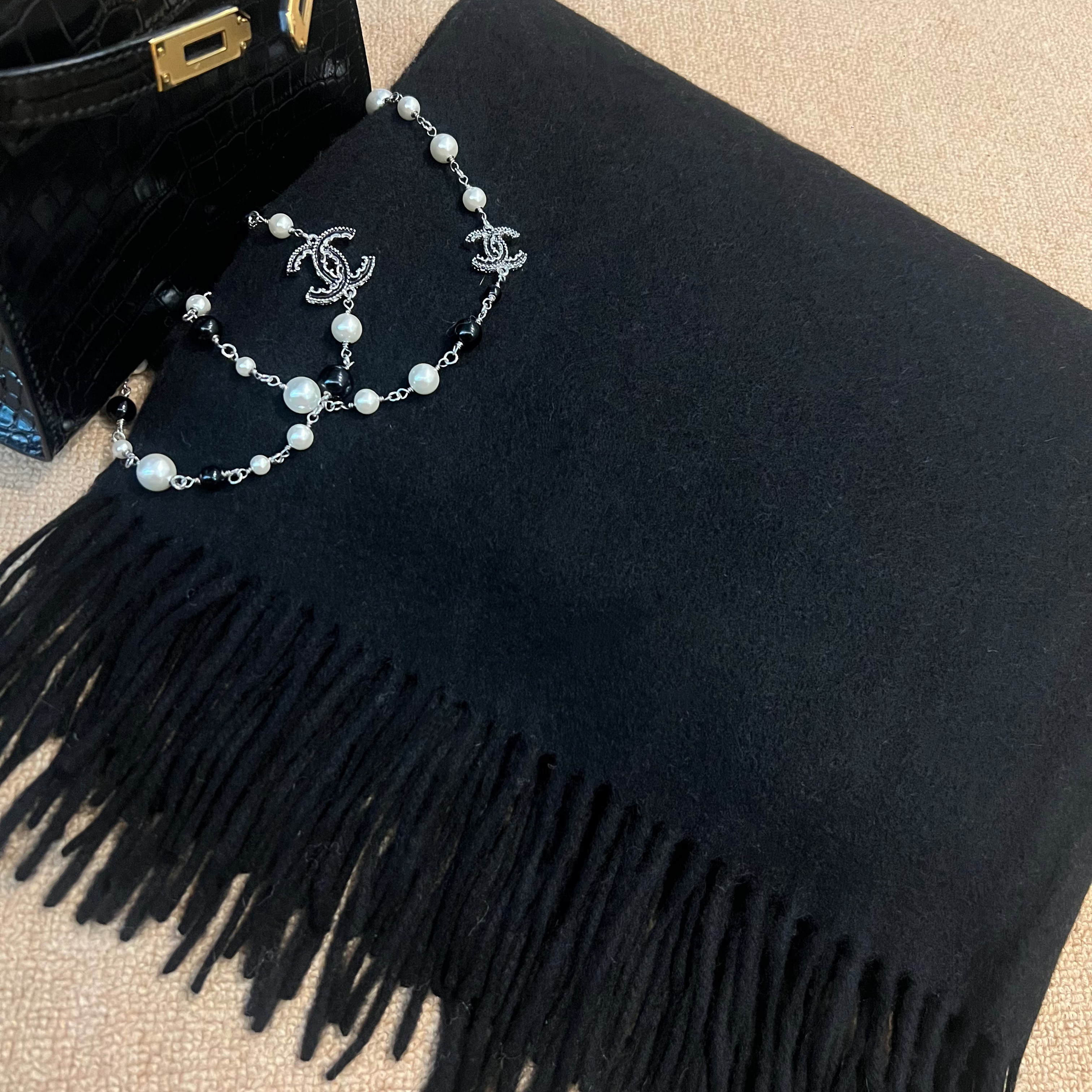 【晓橙专属】设计感黑色轻奢羊毛披肩围巾