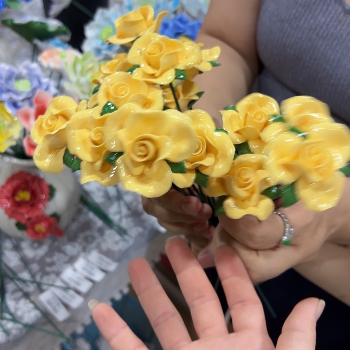 十朵满20元发货随意退款拉黑