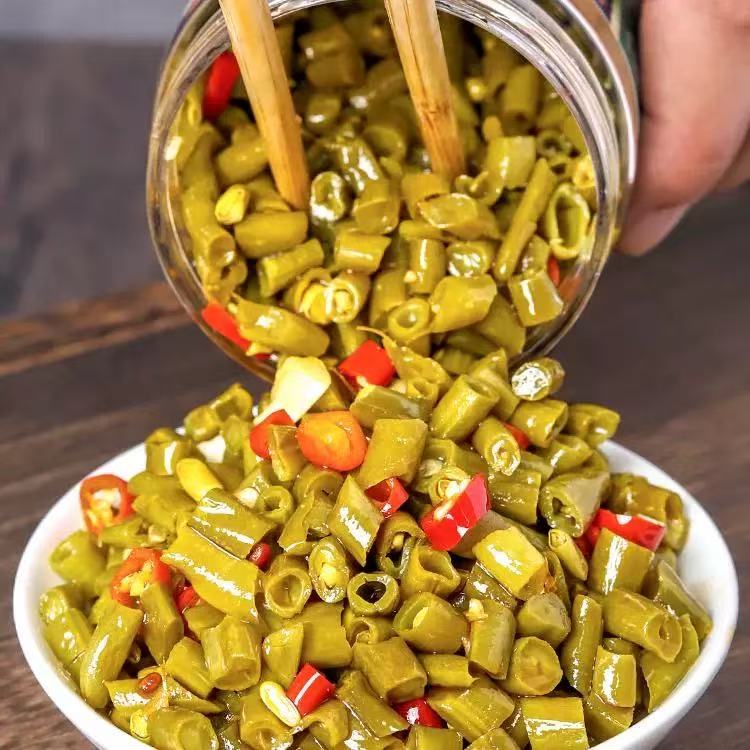 湖南农家少盐无油无水酸豆角，开胃必备，下饭神器，