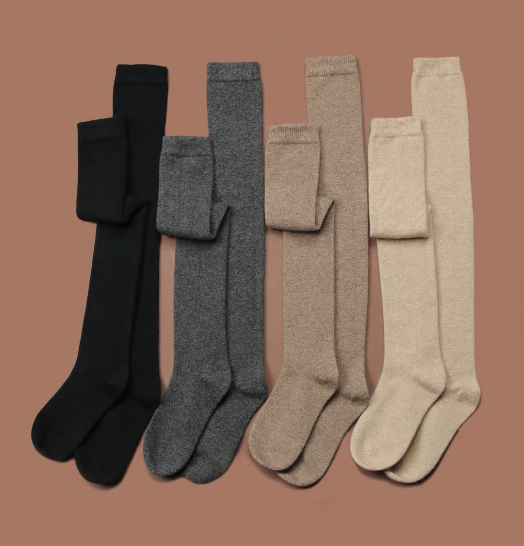 100%纯羊绒长筒过膝护腿羊绒袜高弹力保暖防寒女士秋冬加厚舒适款