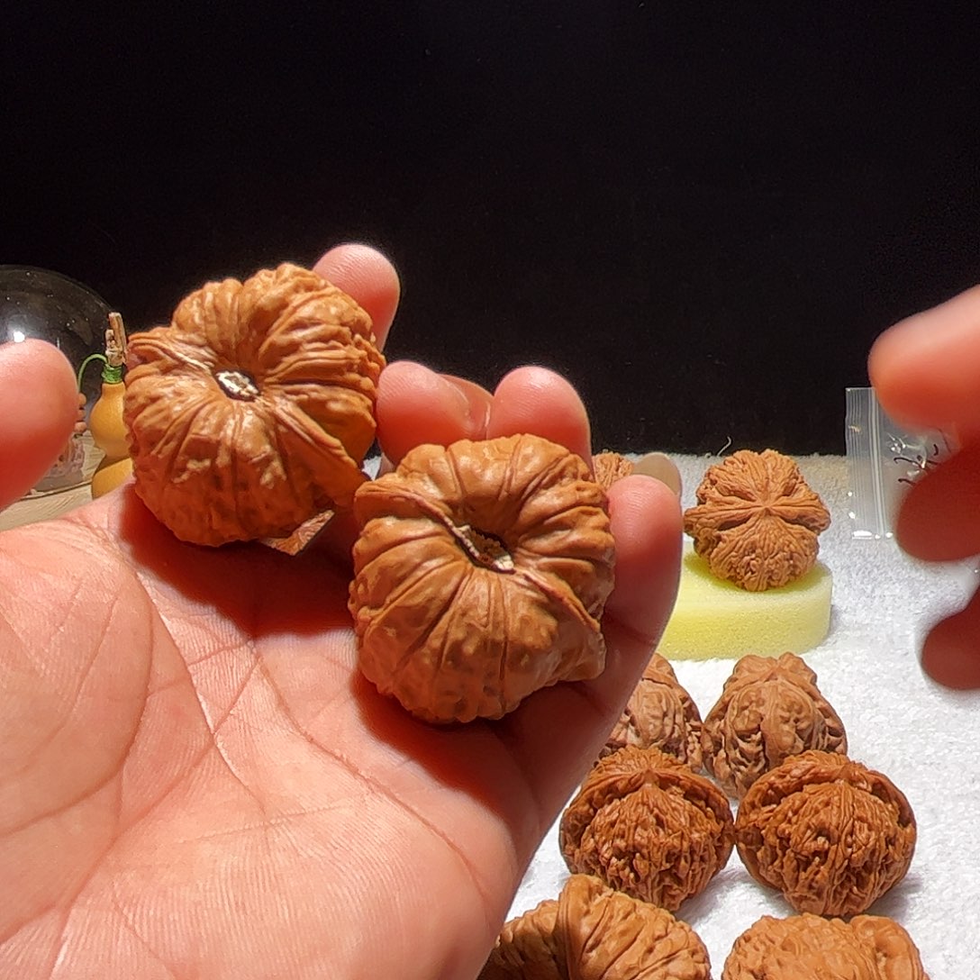 用***8文玩核桃吊坠南瓜