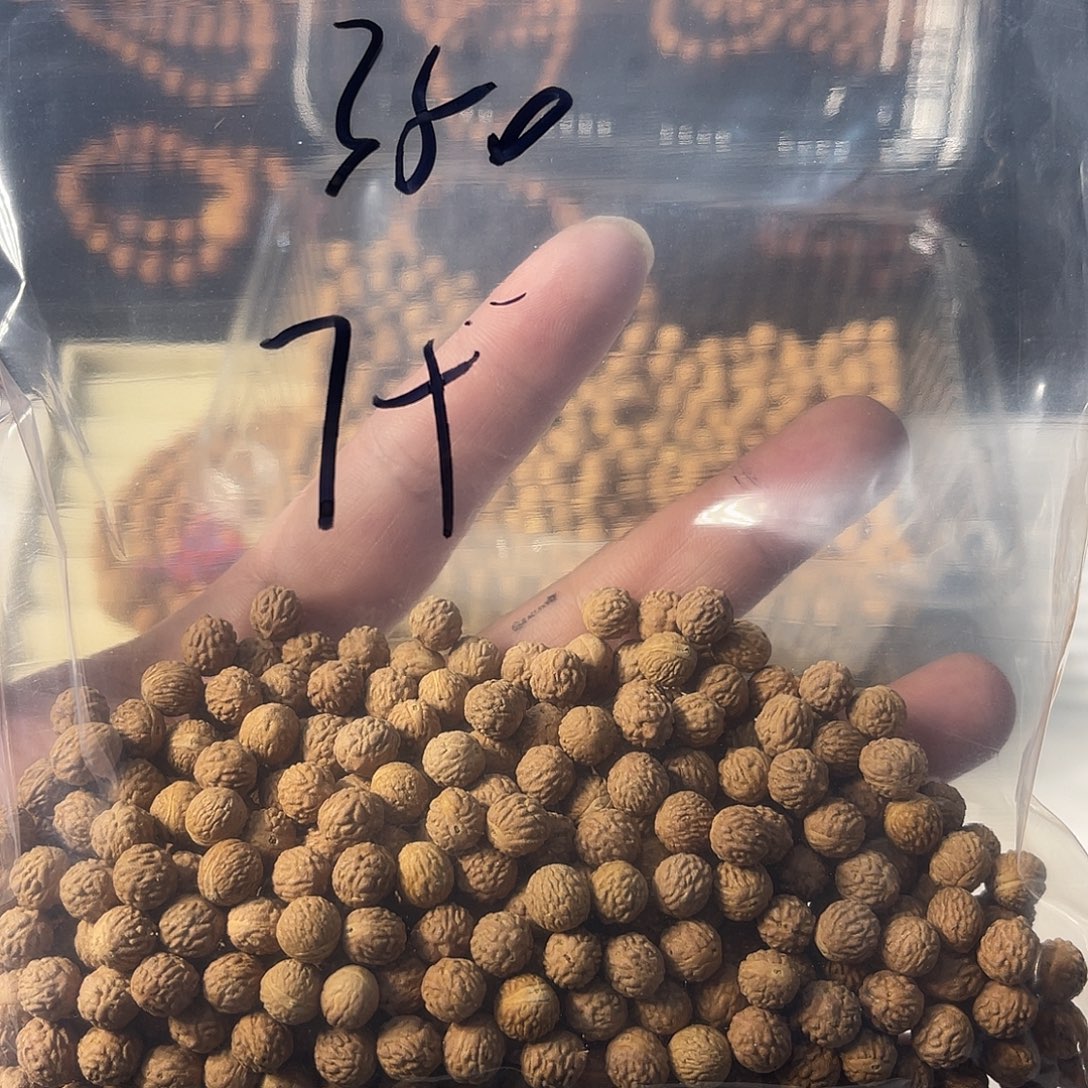 蛋***爹木质非金属纯铜350颗酸枣核