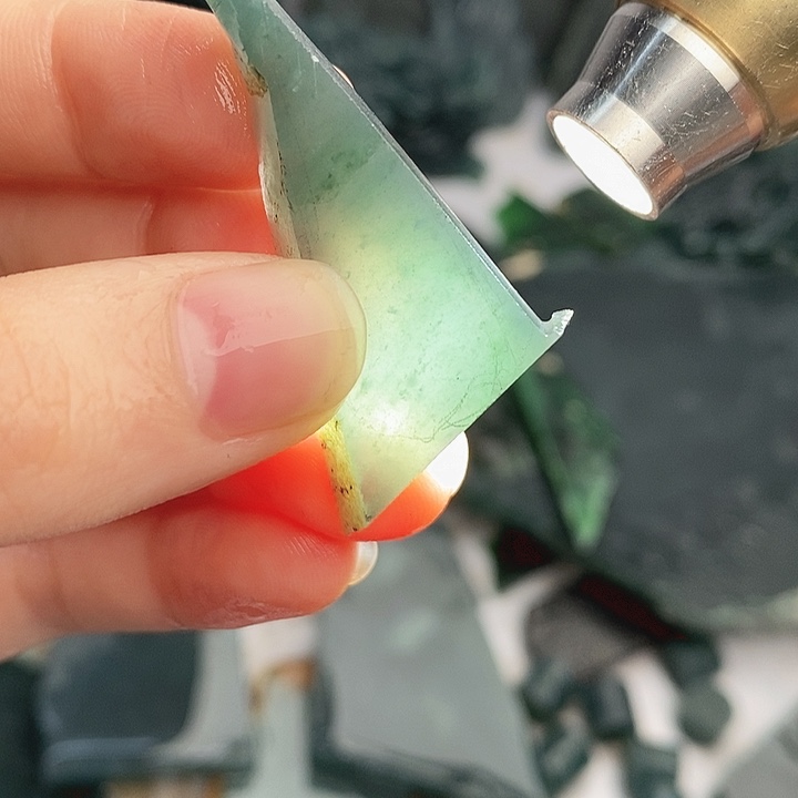 翡翠裸石纯天然翡翠