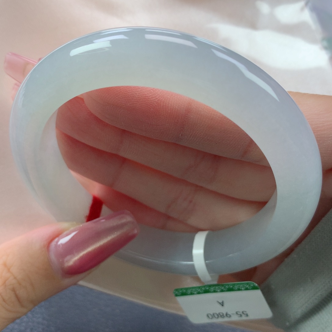 翡翠手镯未镶嵌缅甸天然翡翠A货55.6