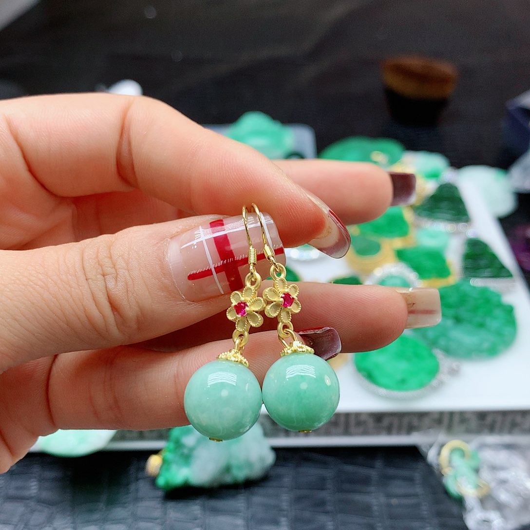 【闪购商品】翡翠耳饰未镶嵌，