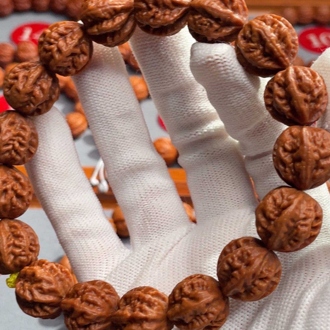 *****文玩核桃手串龙脊