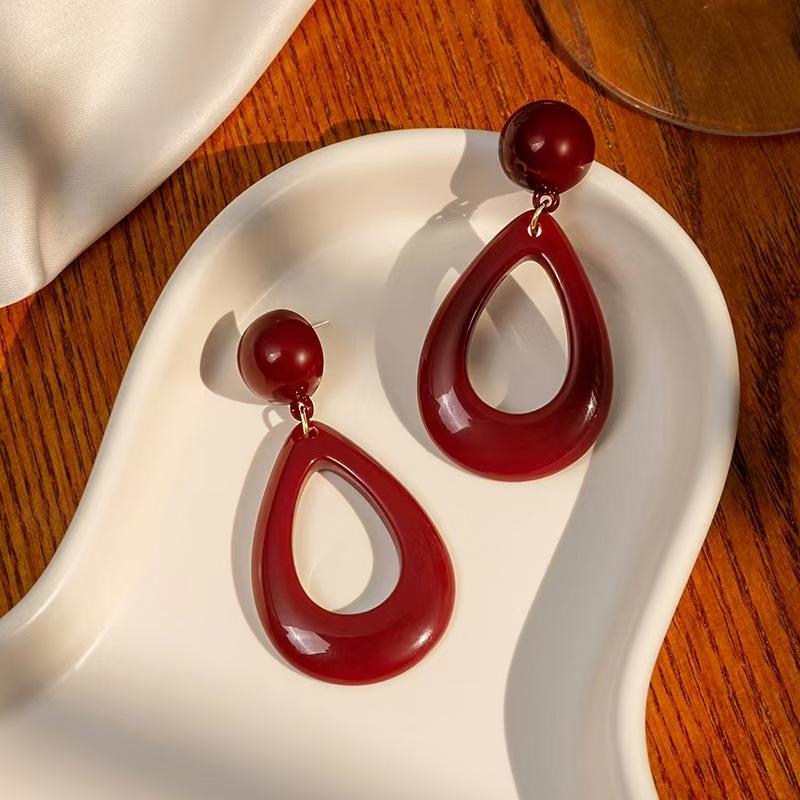 铜合金树脂耳饰  H321 简约百搭复古流行法式小众ins耳饰