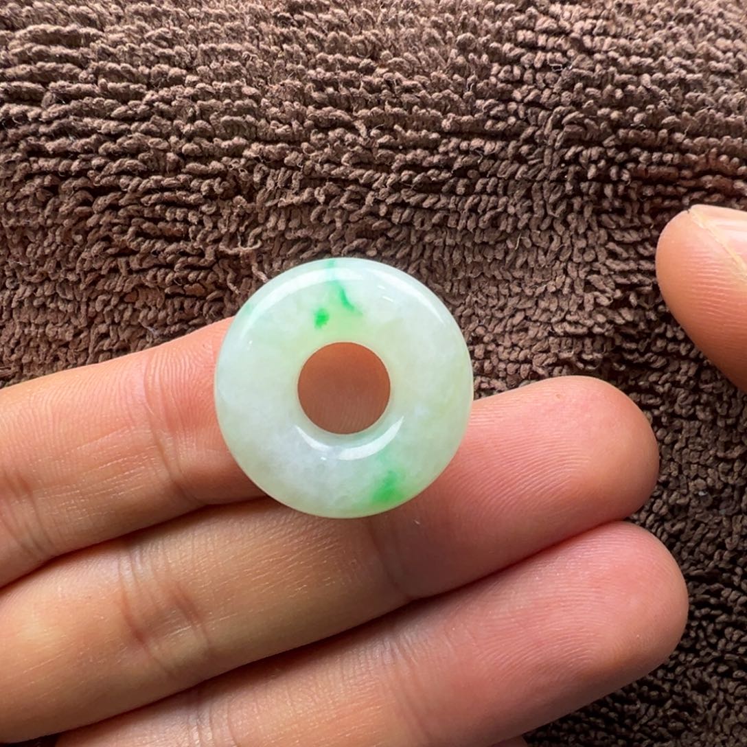 ～***～翡翠未镶嵌颈饰6666