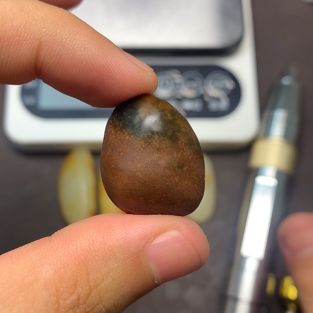 和田玉（糖玉）未镶嵌挂件