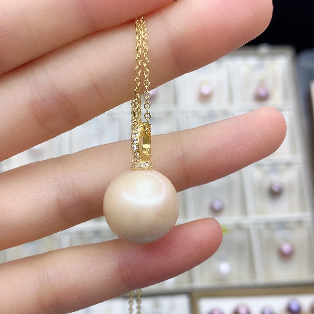 淡水珍珠颈饰合金