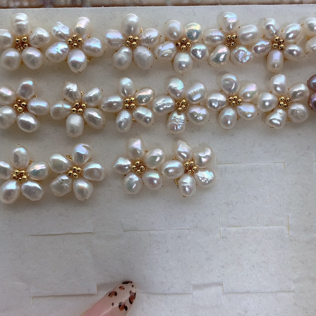 银S925镶嵌淡水珍珠耳饰