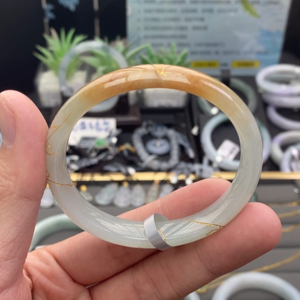 【闪购商品】未镶嵌手镯翡翠正圈53可戴
