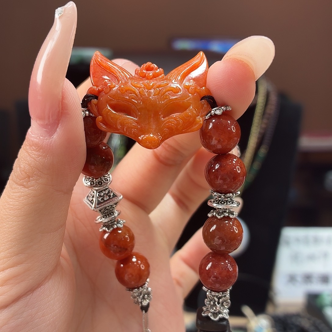 翡翠未镶嵌耳饰手串