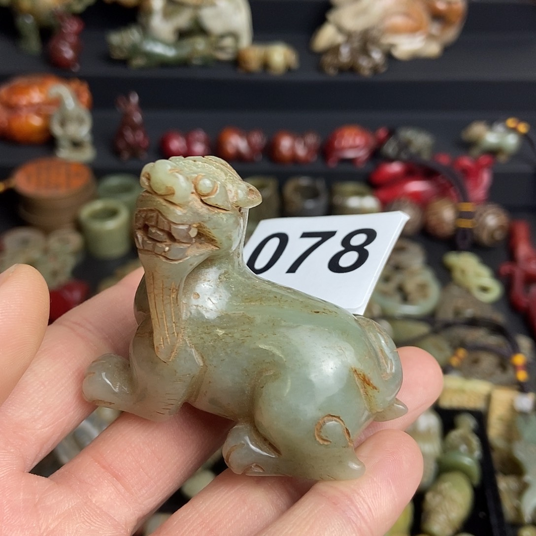 和田玉（糖玉）饰品未镶嵌古**河