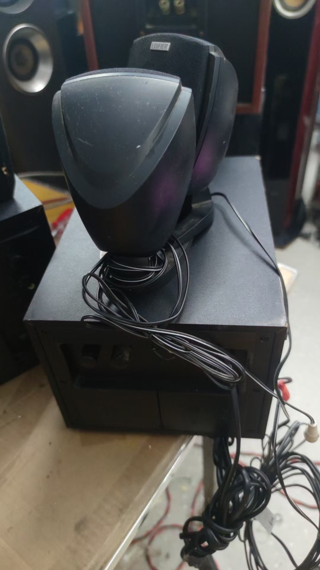 8新  电脑音响一套，不包邮