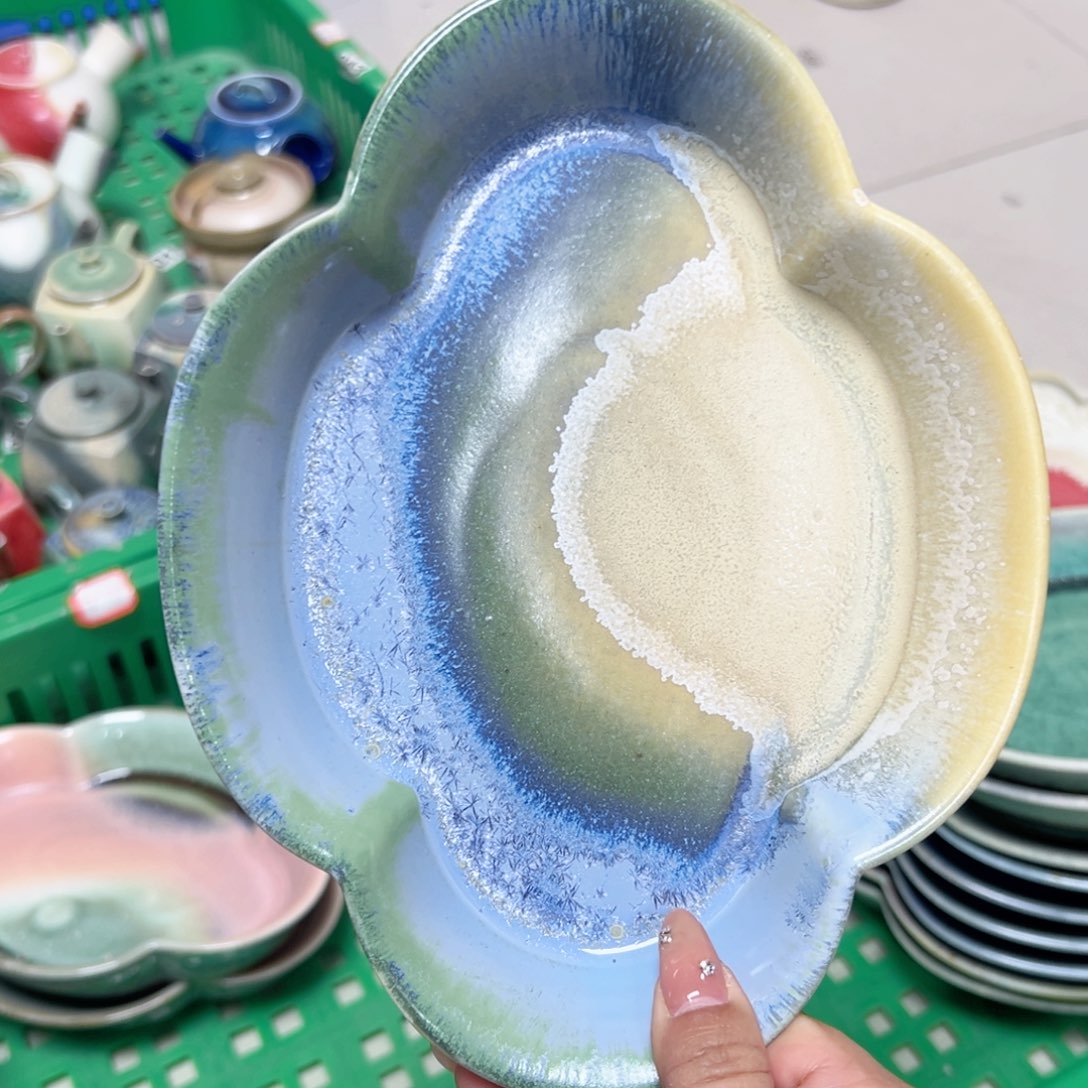 碟，杯杯杯杯杯杯杯杯杯