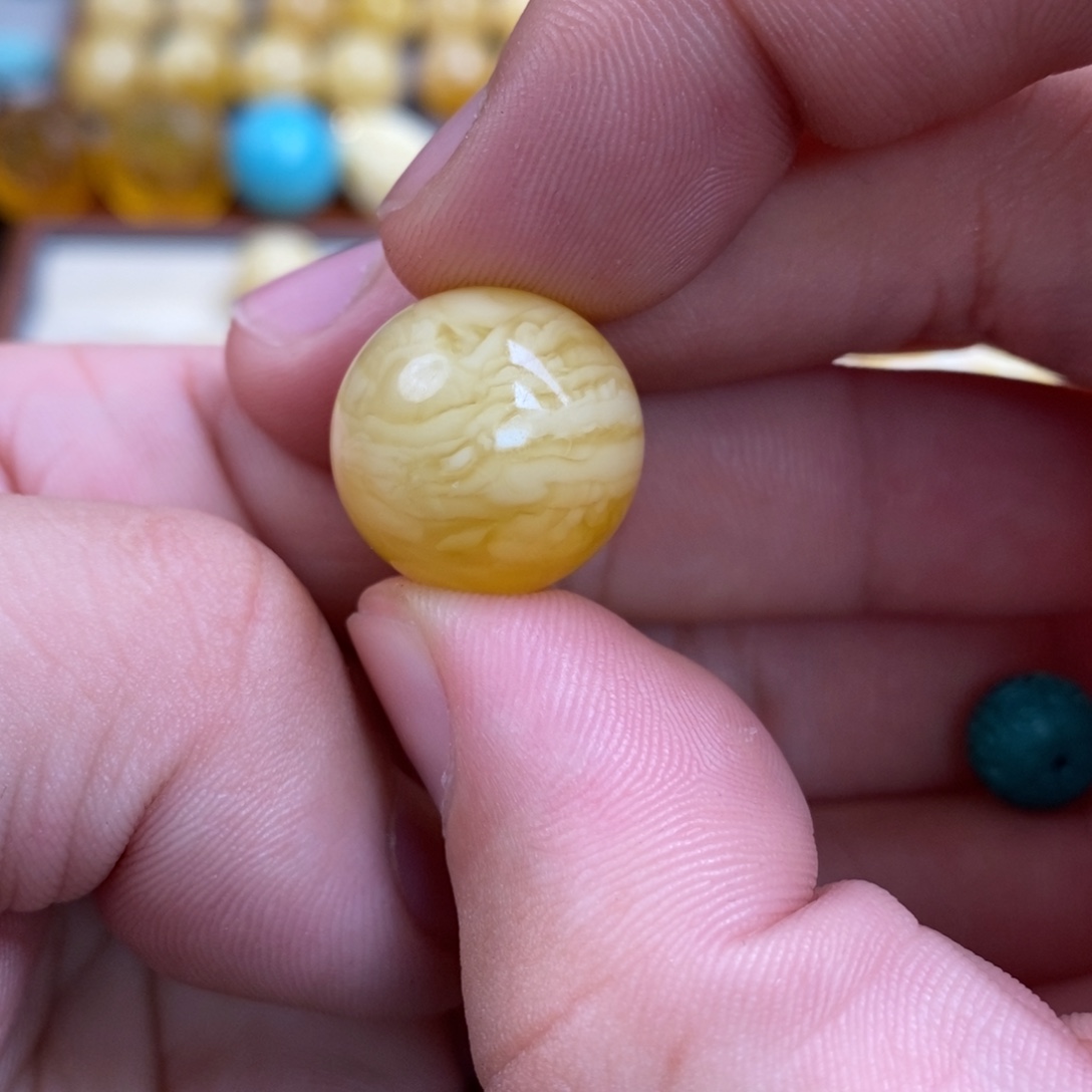 破***-蜜蜡未镶嵌裸石配饰