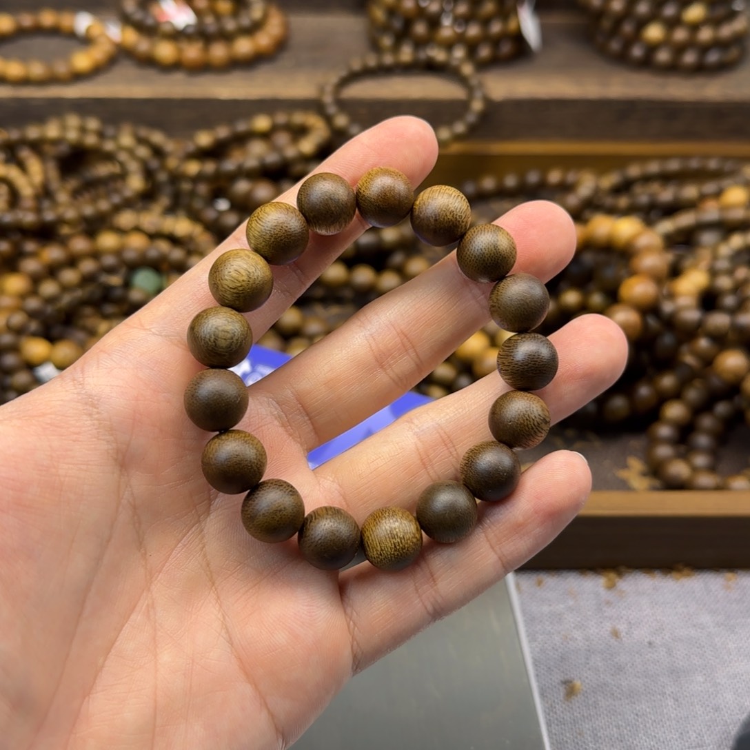 沉香碎屑沉香12圆珠金沙叶99沉