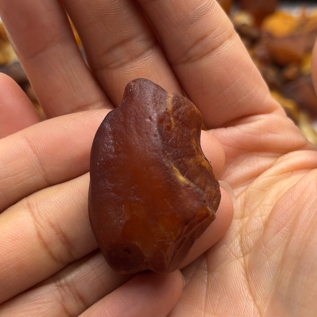 定制琥珀未镶嵌蜜蜡定制原石打孔