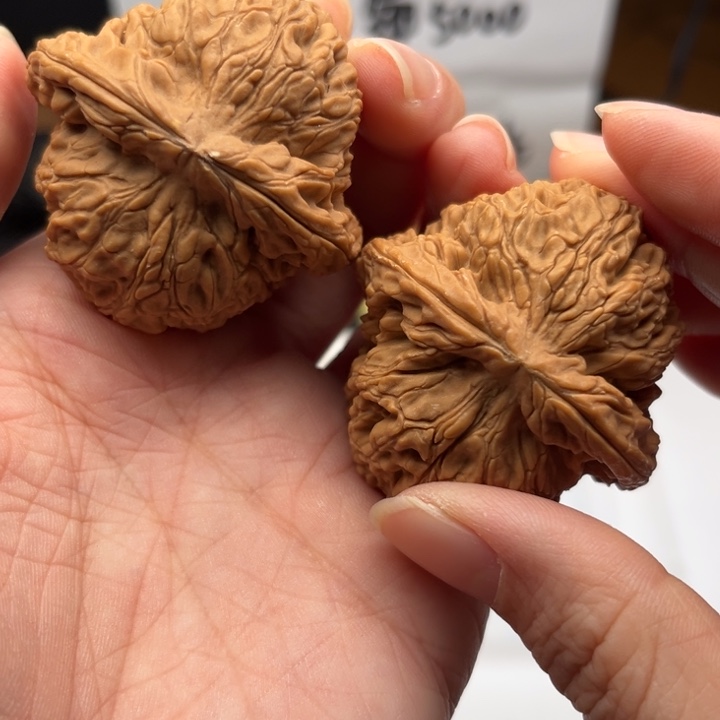 吊坠文玩核桃南疆44