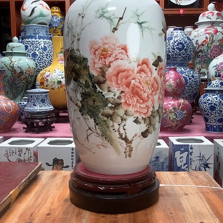 唐***兰景德镇陶瓷手工手绘花瓶摆件