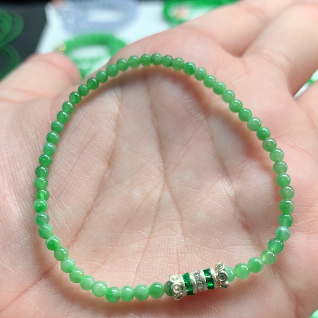 翡翠未镶嵌手链翡翠