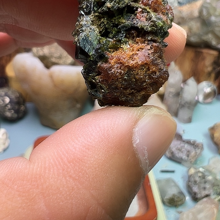 无***极未镶嵌水晶珠宝半成品