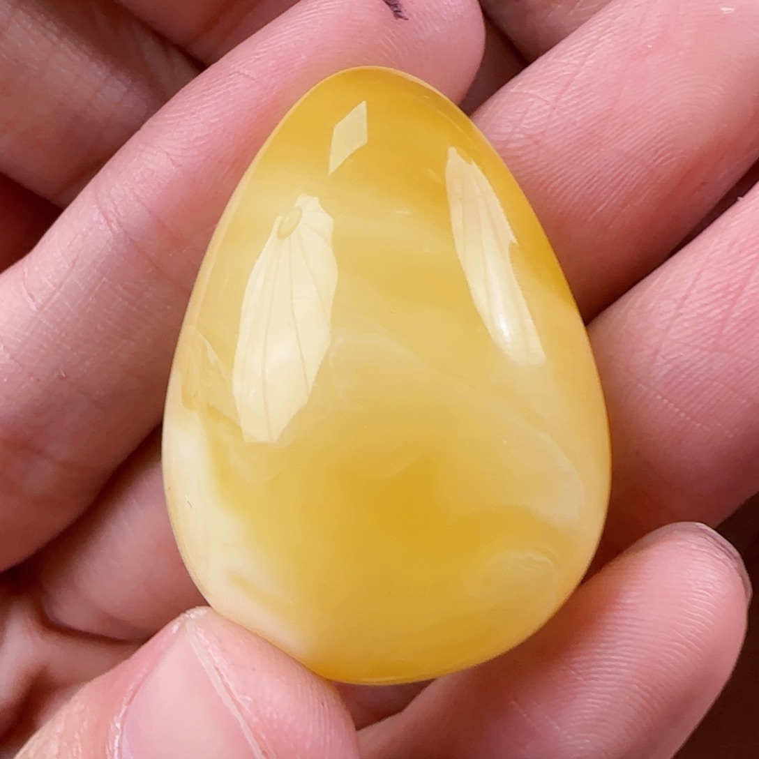 琥珀裸石未镶嵌蜜蜡