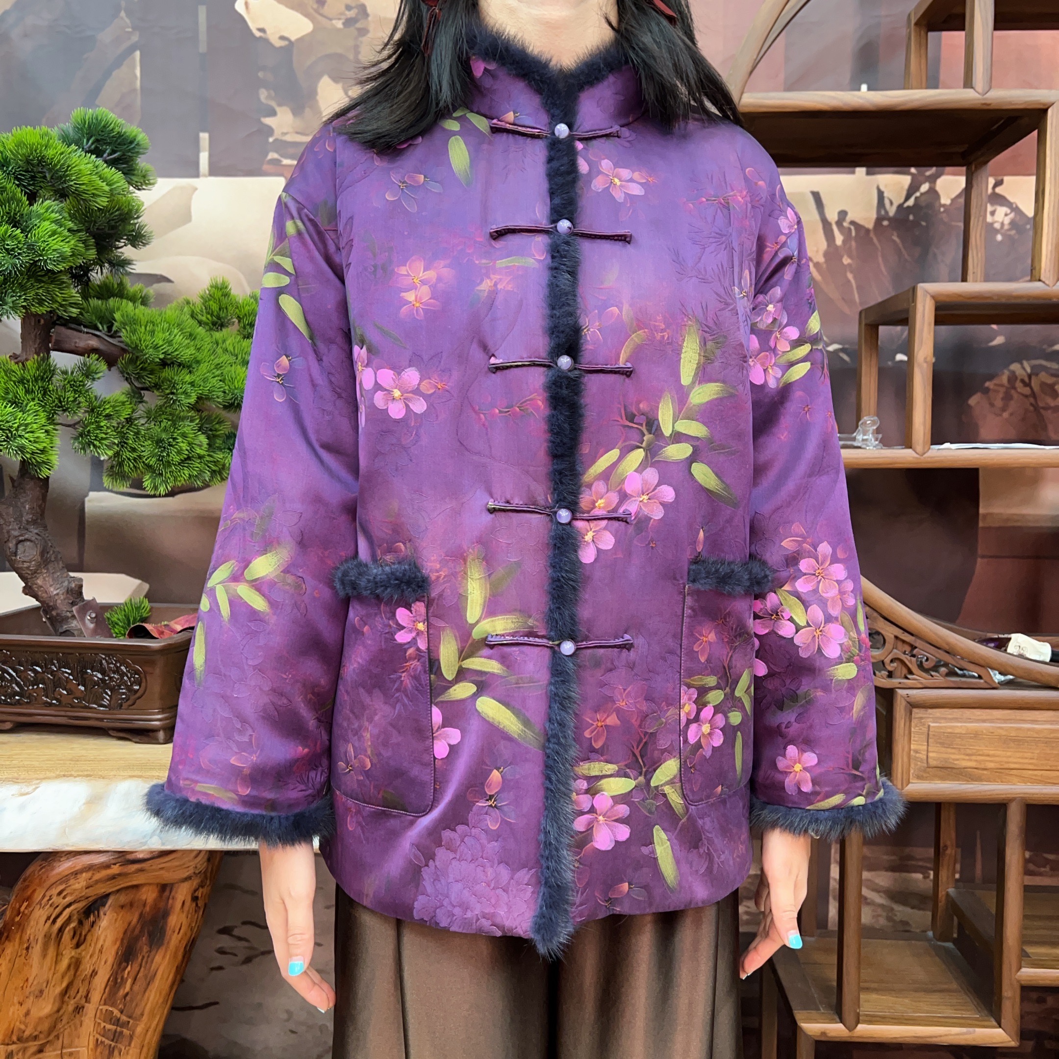 40姆米紫色桃花手绘短款棉服外套100桑蚕丝款香云纱