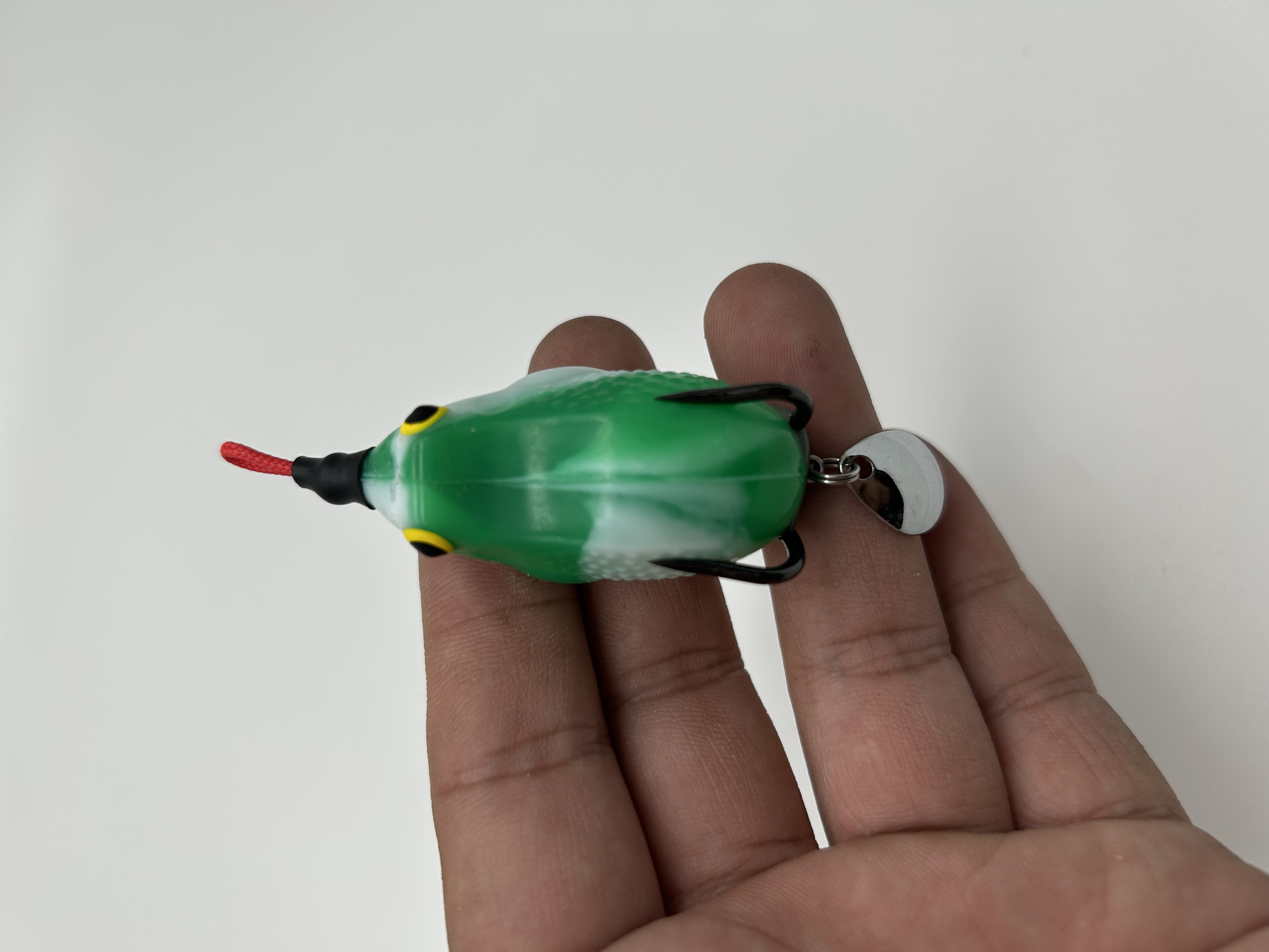 雷蛙小田鸡雷蛙10.5克带亮片