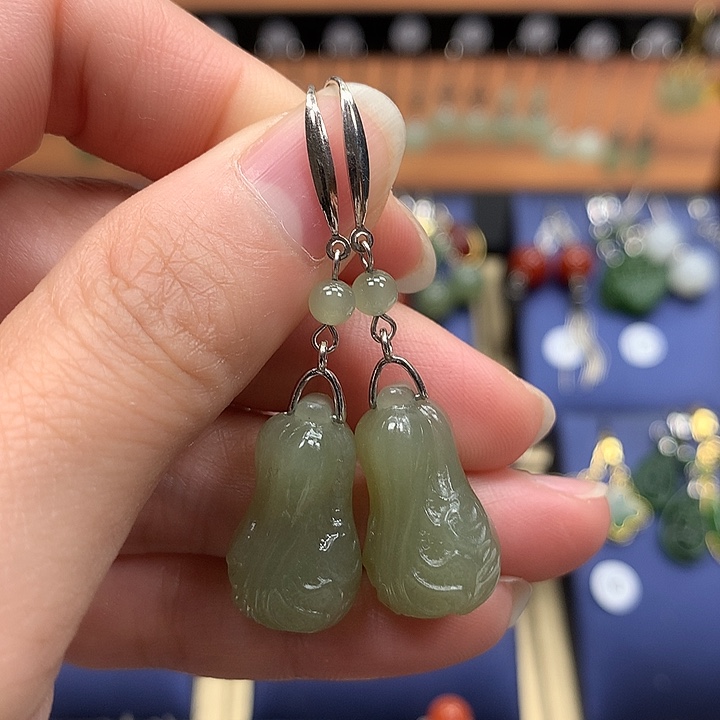 和田玉银S925镶嵌耳饰白菜21.7左右晴水绿