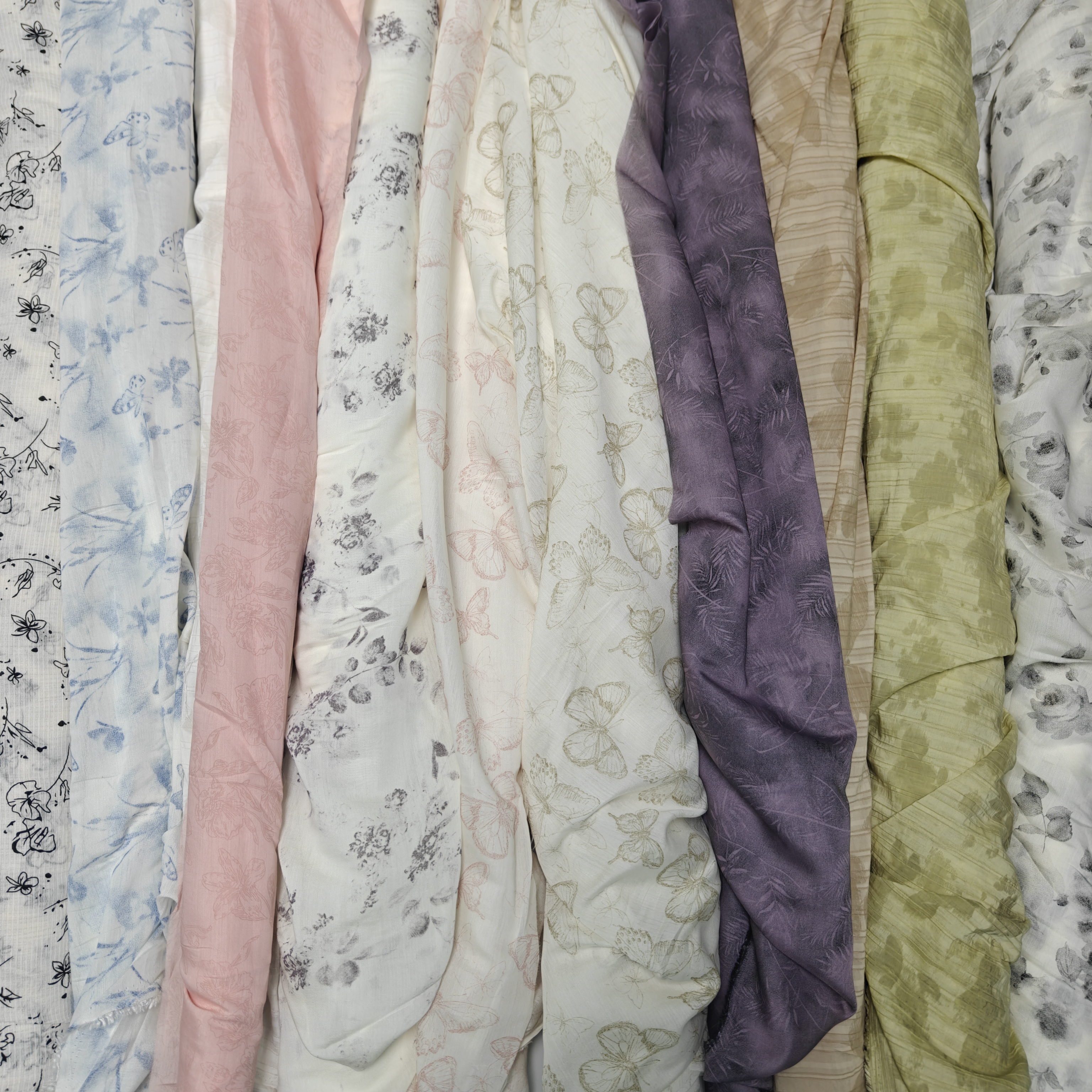 全品类人丝天丝雪纺布料碎花满15包邮默认微瑕看好再拍