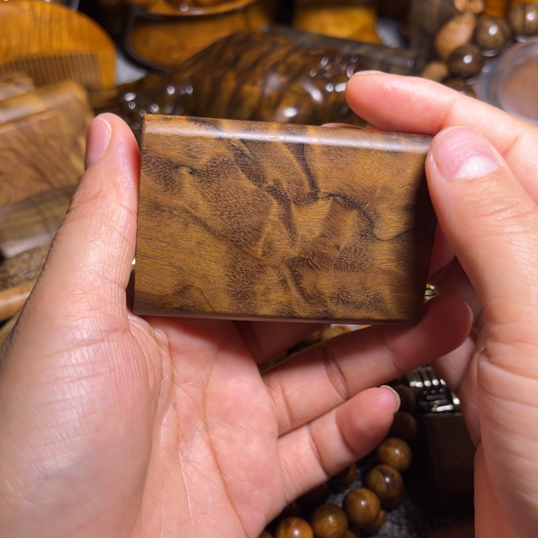 金丝楠阴沉黄无事牌