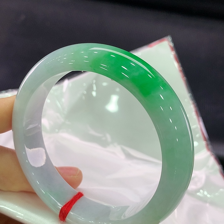 翡翠手镯未镶嵌正圈56-57