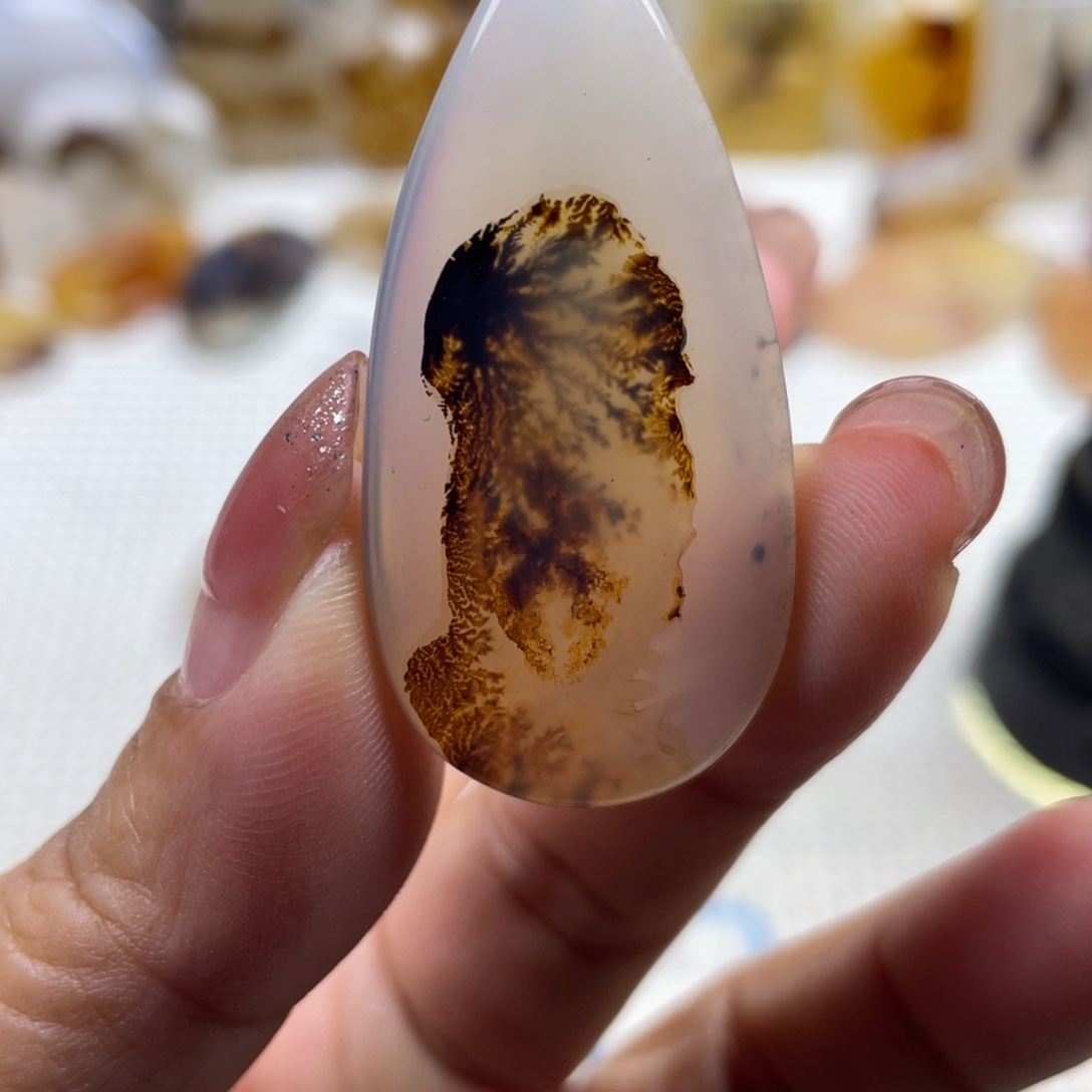 玛瑙/玉髓未镶嵌颈饰