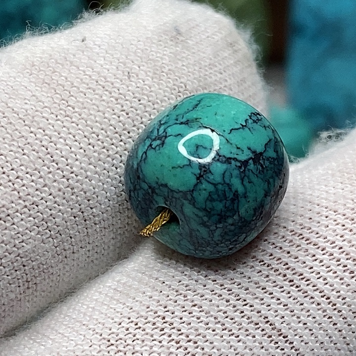 绿松石未镶嵌天然原矿 地大质检12.2×11.1mm