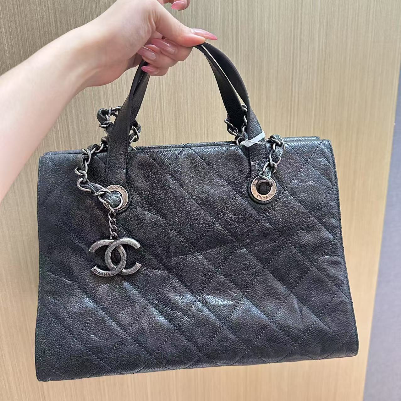 95新 Chanel/香奈儿 黑色菱格链条手提包/非真假不退补不换