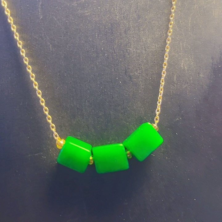 翡翠14K金镶嵌颈饰