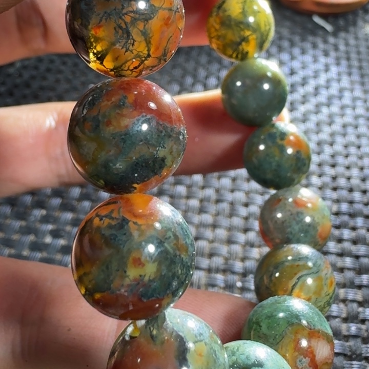 大***地玛瑙/玉髓未镶嵌颈饰