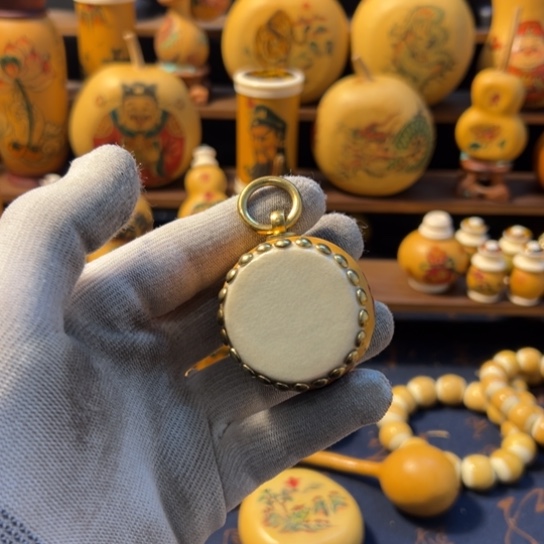 孙***”大叶紫檀（黑酸枝木类）
