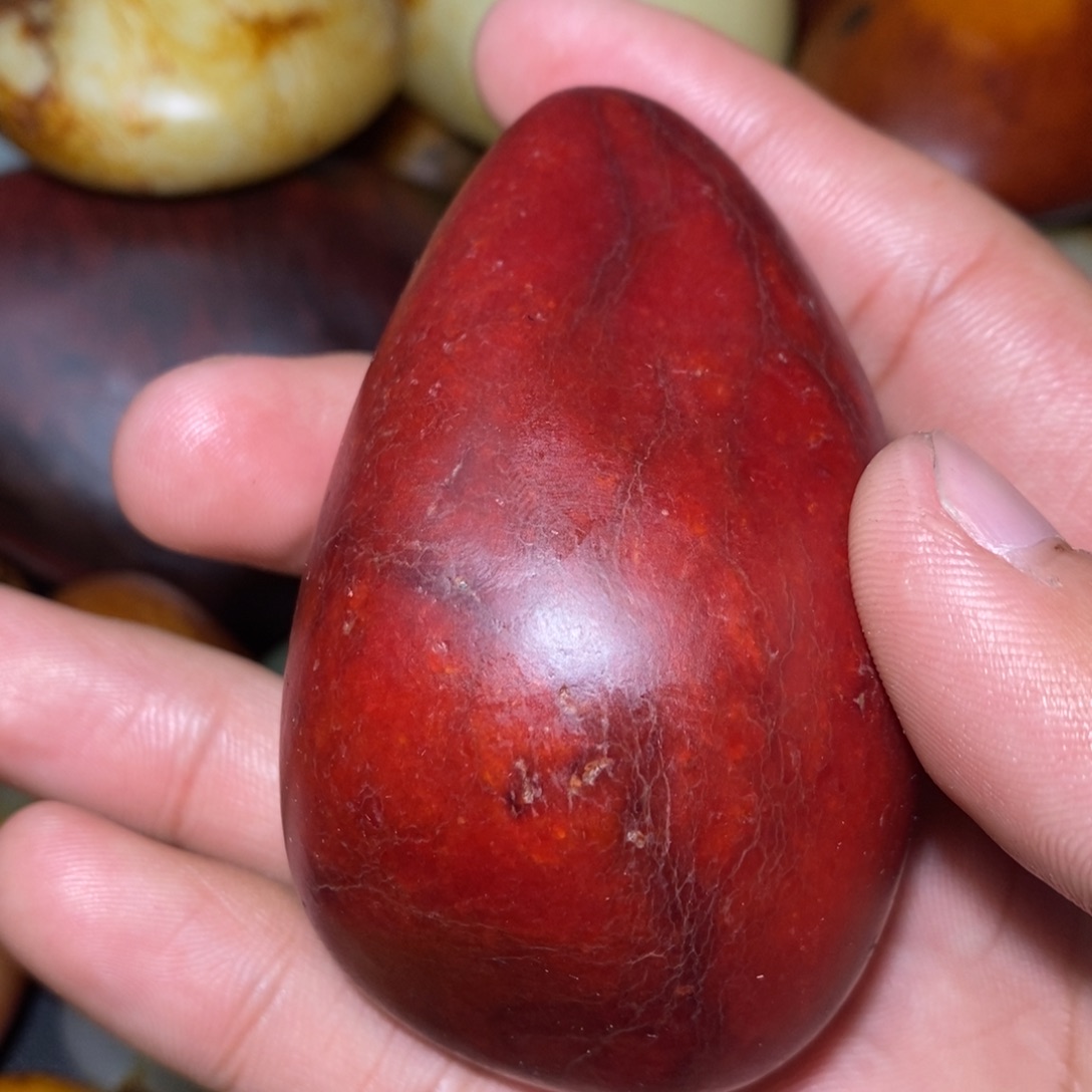 和田玉未镶嵌珠宝奇石