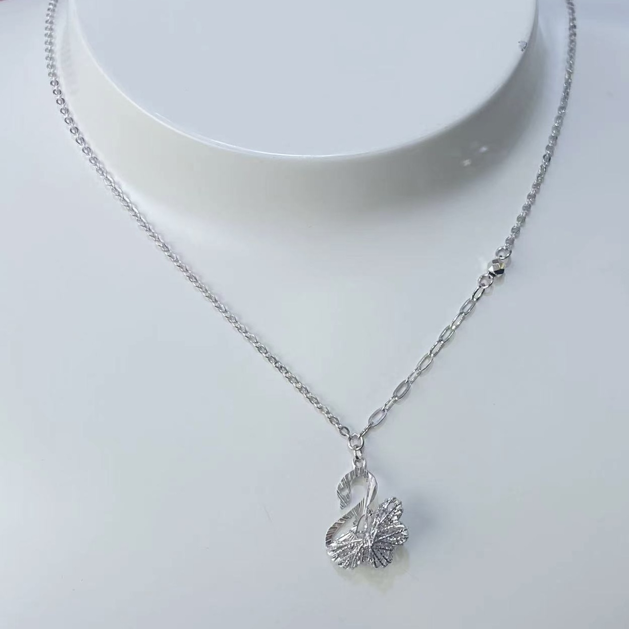 铂金Pt950天鹅套链ins风高级时尚送礼【不支持七天无理由退换货】