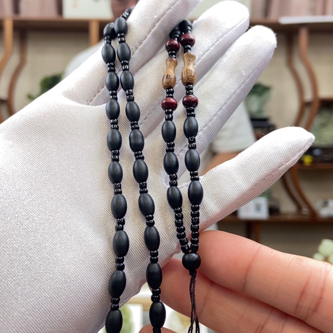 黑曜岩未镶嵌颈饰