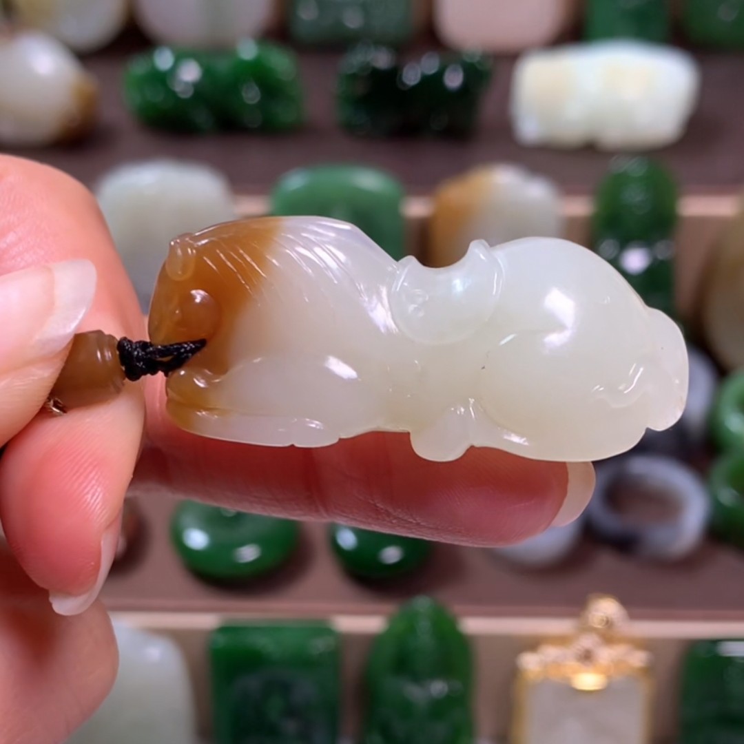 和田玉挂件未镶嵌