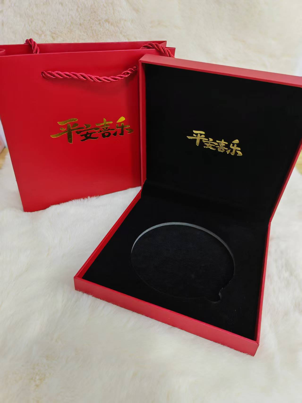 书本礼盒 猫咪礼盒 玫瑰礼盒 红色方形礼盒装